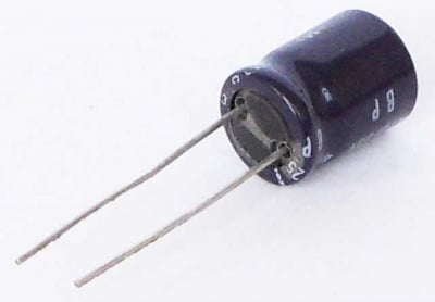 Кондензатор биполярен 47MF/25V