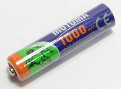 Акумулаторна батерия R03/1000mAh MOTOMA