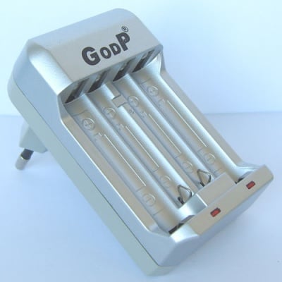 Зарядно устройство GD809 GODP