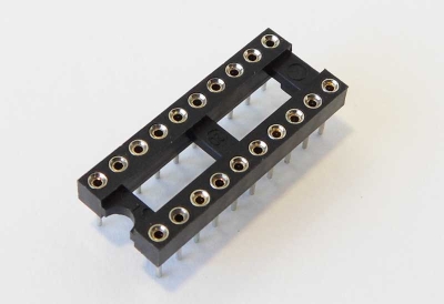 Цокъл 20P 2 DIP20