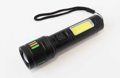 Акумулаторен прожектор JMK-618-TG