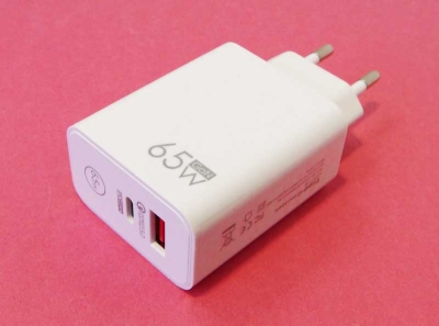 Адаптер 5V/3.0A F-002 TYPE-C 65W
