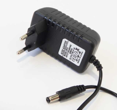 Адаптер 6V/1.0A SW-06105