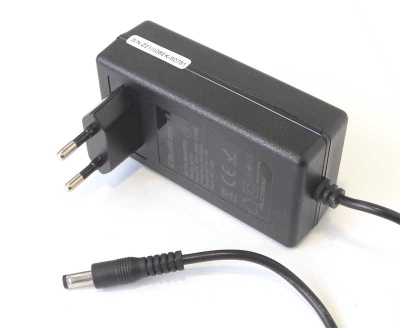 Адаптер 5V/5.0A SW-05-52