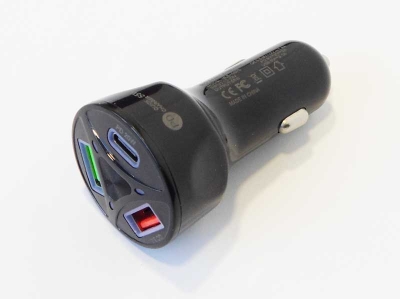 Адаптер за запалка 12V/32V-5V/3.1A USB-032