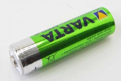 Акумулаторна батерия R6/2600mAh VARTA