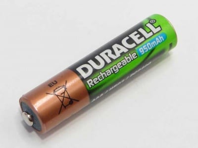 Акумулаторна батерия R03/950mAh DURACELL