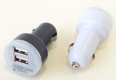 Адаптер за запалка 12V/24V-5V/2.1A USB 03