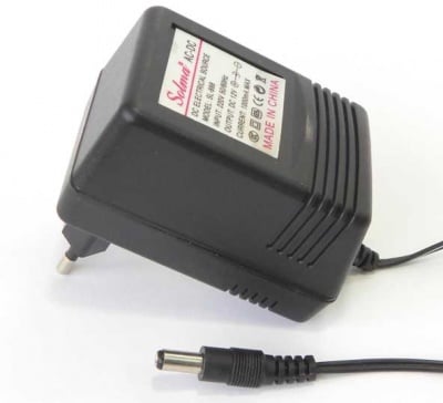 Адаптер 12V/1.0A 02