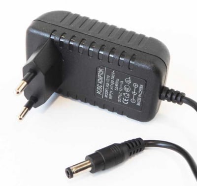 Адаптер 12V/1.0A SW-17