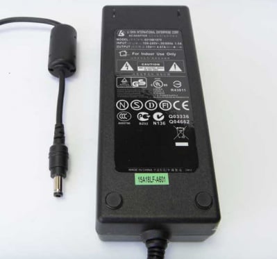 Адаптер 15V/4.67A SW-15467