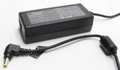 Адаптер 19V/3.42A QUER 02