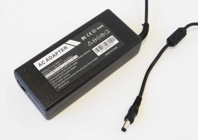 Адаптер 19V/4.74A SW08