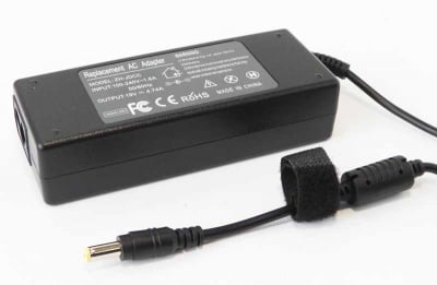 Адаптер 19V/4.74A SW09