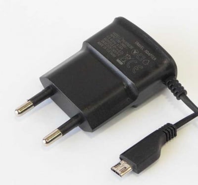 Адаптер 5V/0.7A USB micro B