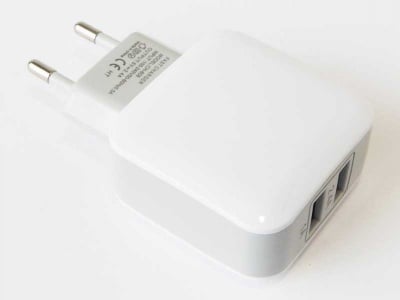 Адаптор 5V/2.4A USB-02