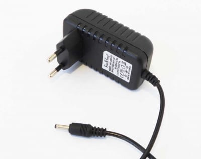 Адаптер 5V/3.0A SW-03