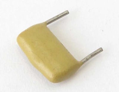 Кондензатор 2.7NF/400V