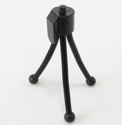 Стойка за видеокамера TRIPOD 01