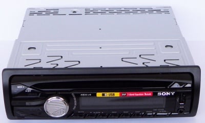 Автомобилно CD/MP3 CDXGT44U