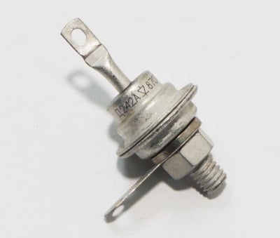 D242
