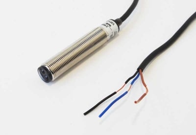 Оптичен датчик V3F1DS8P2M