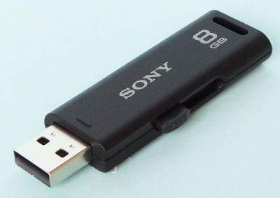 FLASH 8GB SONY