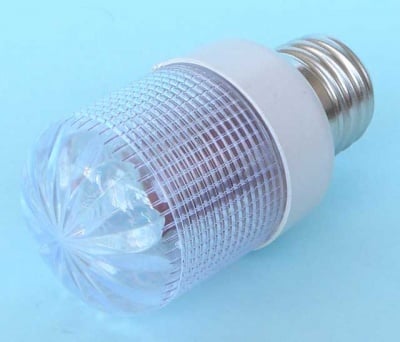 Светодиодна лампа 220V/W04 E27