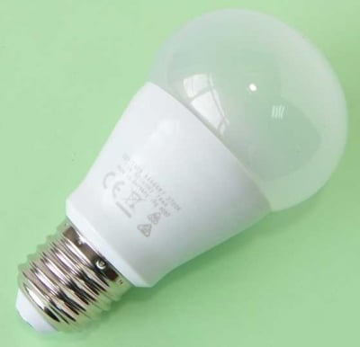 Светодиодна лампа 220V/W10 E27