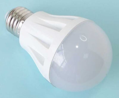 Светодиодна лампа 220V/W071 E27