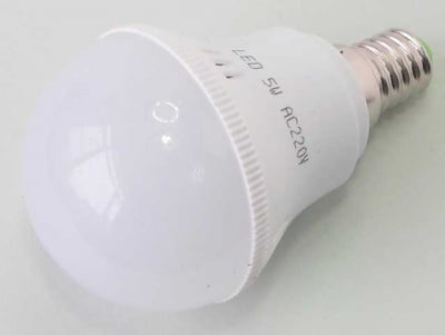 Светодиодна лампа 220V/W512 E14