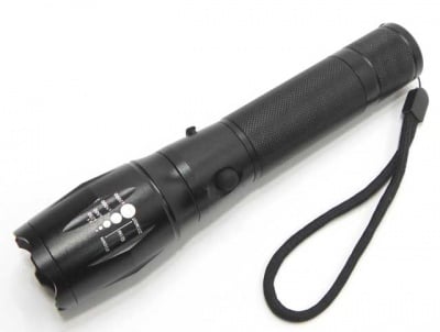 Акумулаторен прожектор 18650 14 ZOOM