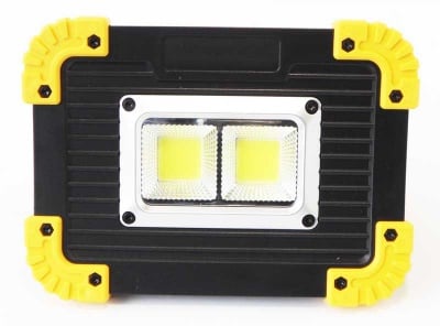 Акумулаторен прожектор LL812 LED