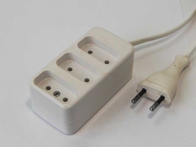 Разклонител с кабел 6K/1.5м 02
