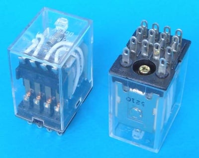 Реле 24V/3A MY4