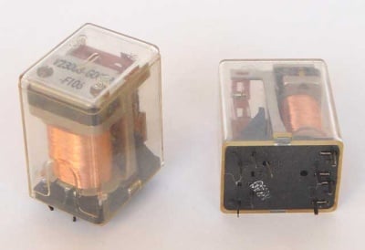 Реле 12V V23003