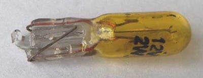 Лампа 12V/2W T5 Y