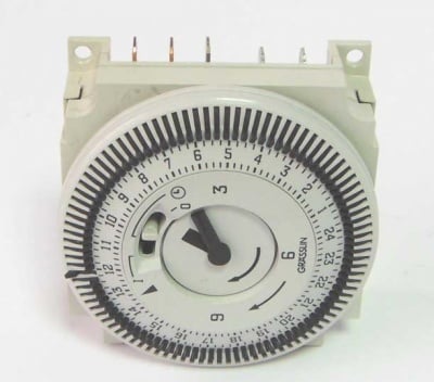 Таймер механичен FM1L