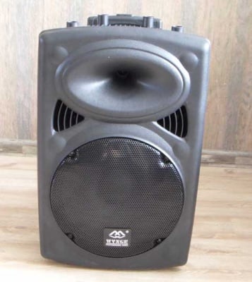 Тонколона WG12 MP3 FM Bluethooth RC