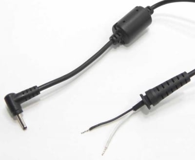 Захранваща букса женска 1025G-61 с кабел