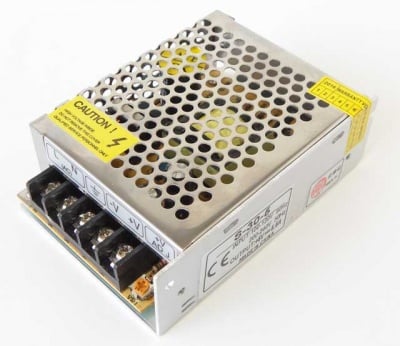 Захранващ блок 05-055 5V 5.5A