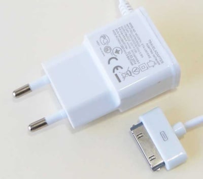 Зарядно устройство за IPHONE 4G 02