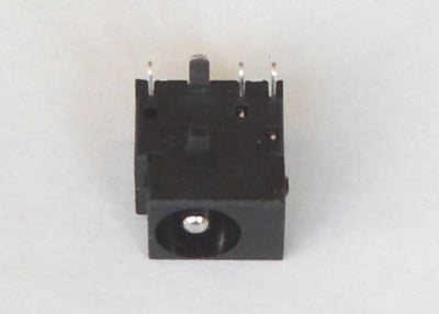 Захранваща букса мъжка 2.1 F1561