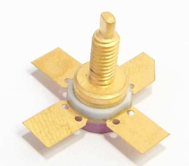 КТ920Б | Tpetrov.com