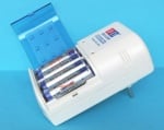 Зарядно устройство RD828 4R6 1300MAH